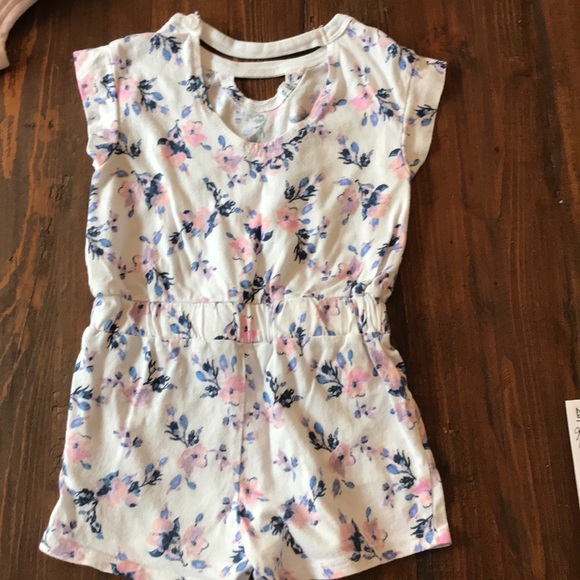 Splendid cotton floral one piece romper 4T - Picture 3 of 3